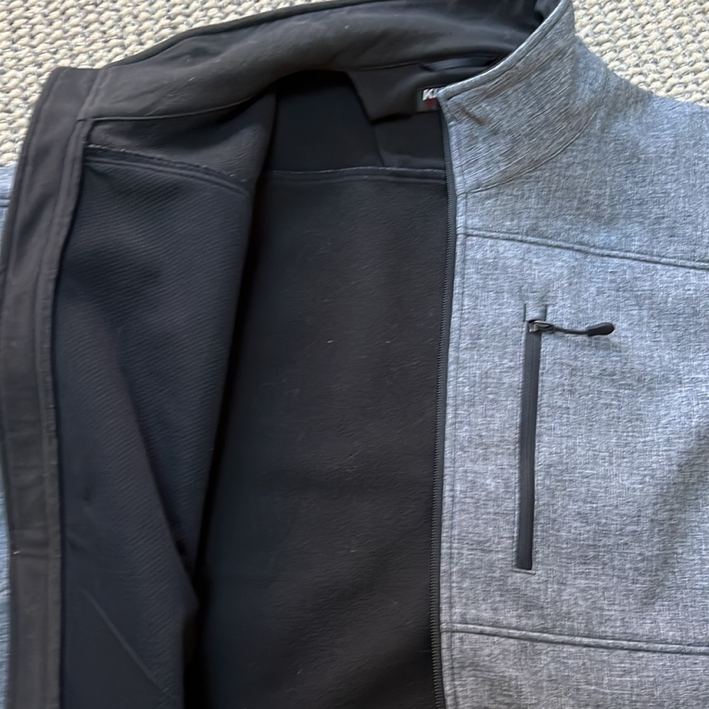 Mens Soft Shell Athletic Jacket - image 6